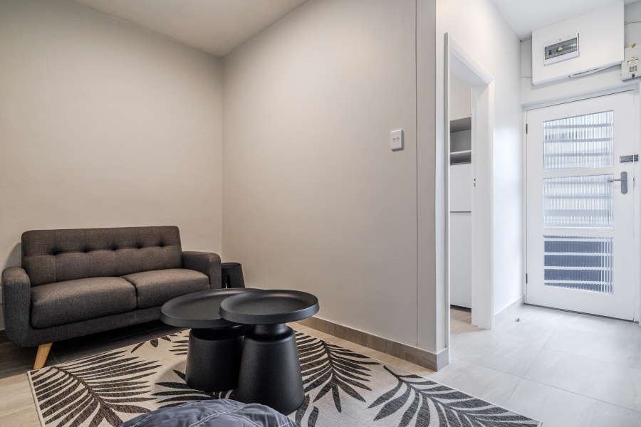 1 Bedroom Property for Sale in Rondebosch Western Cape
